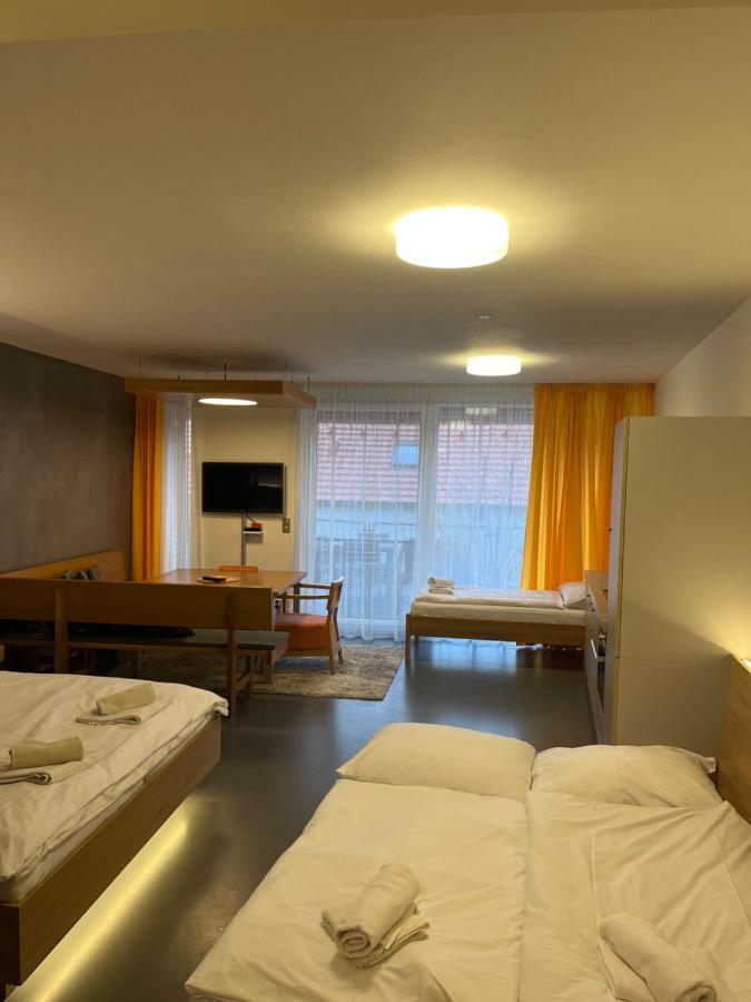 Palava Eu 11 *